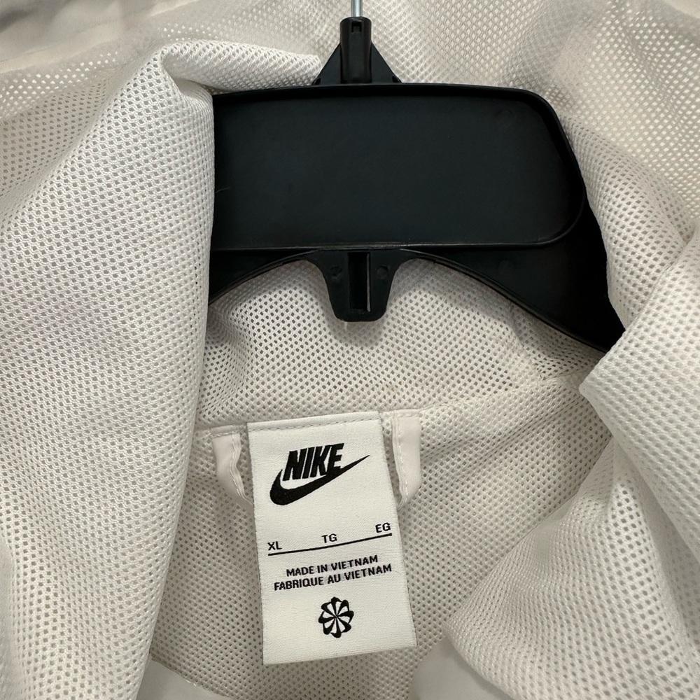 NIKE HERITAGE ESSENTIALS WINDRUNNER HOODED JACKET ( custom logo ) Size XLarge - Picture 8 of 8